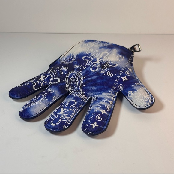 Louis Vuitton Cowhide Monogram Bandana High 5 Coin Purse - Picture 3 of 8